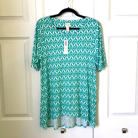 CHICO’S TOP - NEW - Picture 1 of 3